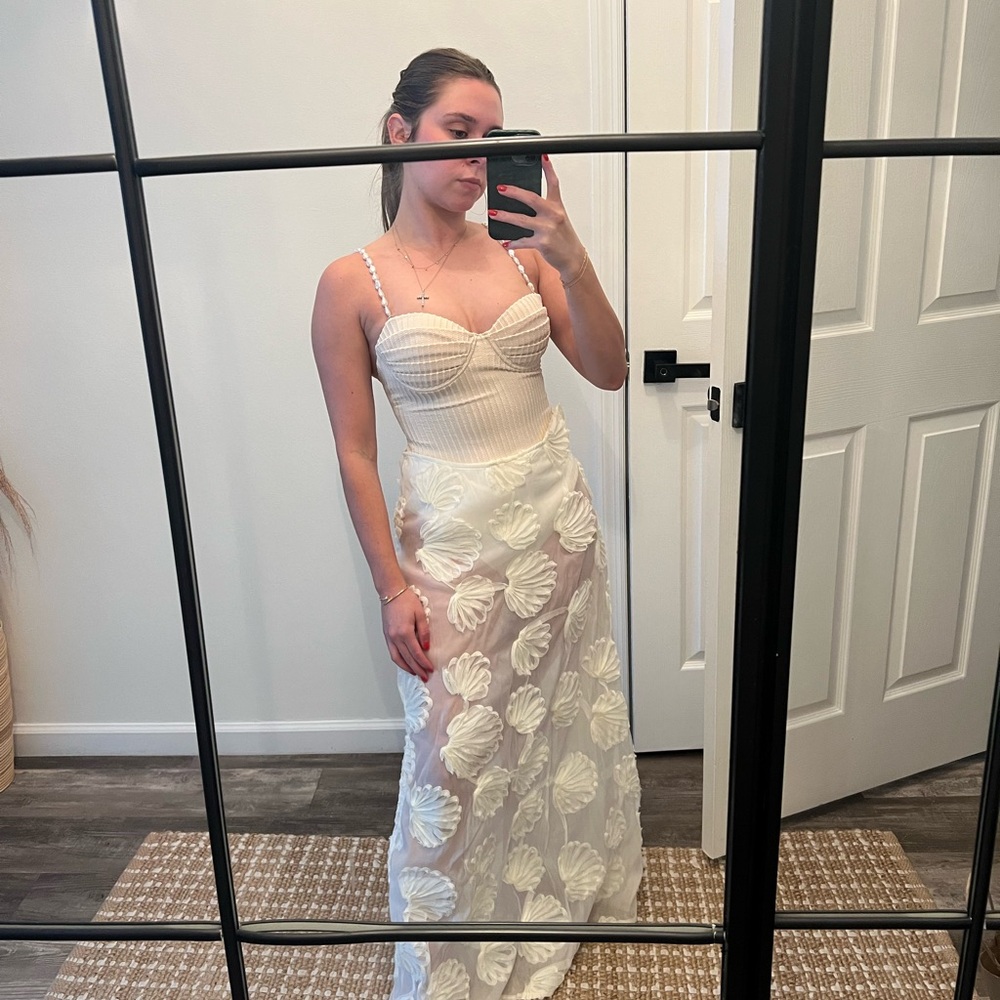 Pretty Little Thing Shell  Skirt